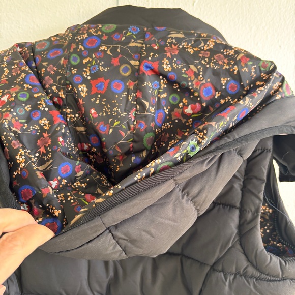 Desigual Pia Puffer Vest Size 40 - Picture 10 of 16